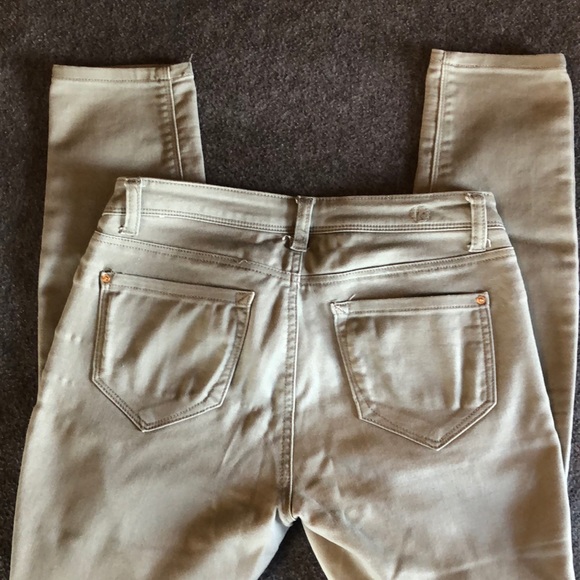 Kensie Jeans Ankle Biter Size 4/27 - Picture 4 of 4